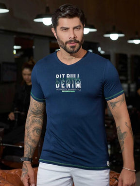 CAMISETA MASCULINA GOLA V CONFORTÁVEL COM ESTAMPA AUTÊNTICA