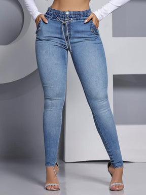 CALÇA JOGGER JEANS FEMININA CARGO COM STRASS E ELÁSTICO ESTILO CELEBRATION