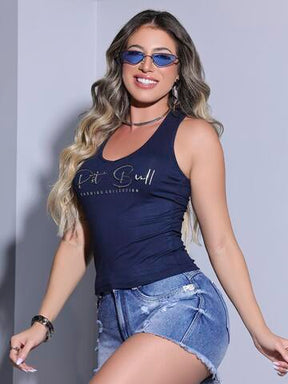 REGATA FEMININA MODERNA E FASHION COM LOGOMANIA PIT BULL JEANS